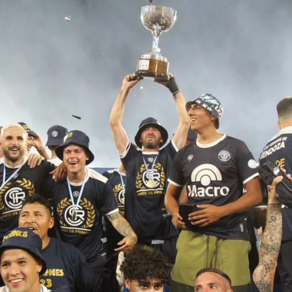 Independiente Rivadavia le ganó a Almirante y ascendió a Primera División