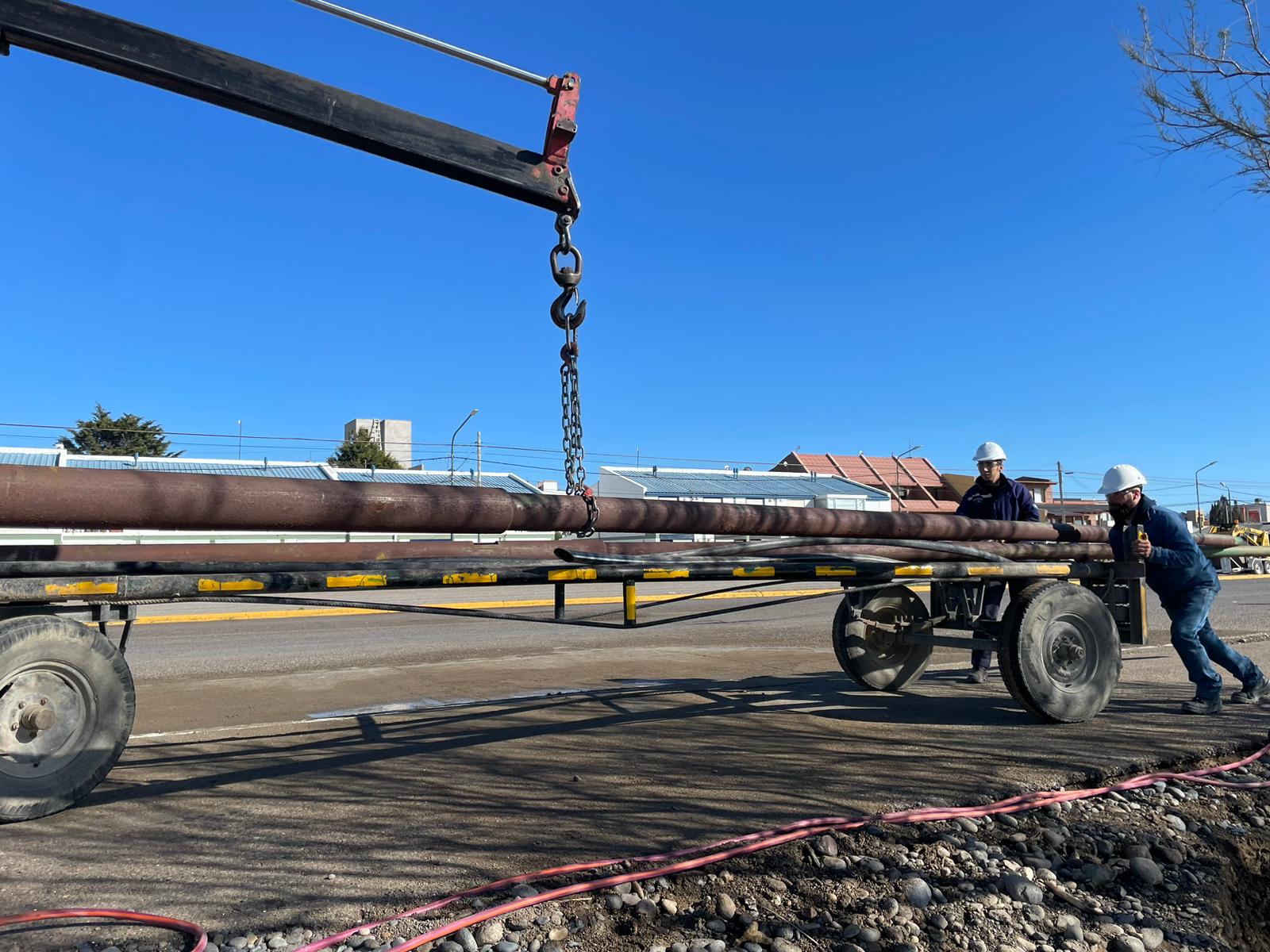 Robaron cables en la costanera de Playa Unión y se tuvieron que quitar las columnas de alumbrado