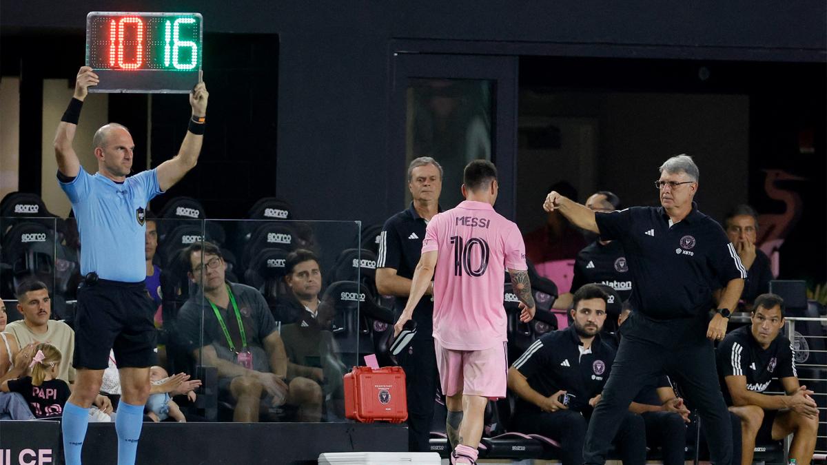 Martino, sobre el estado físico de Messi: “No queda otra que evaluarlo día a día”