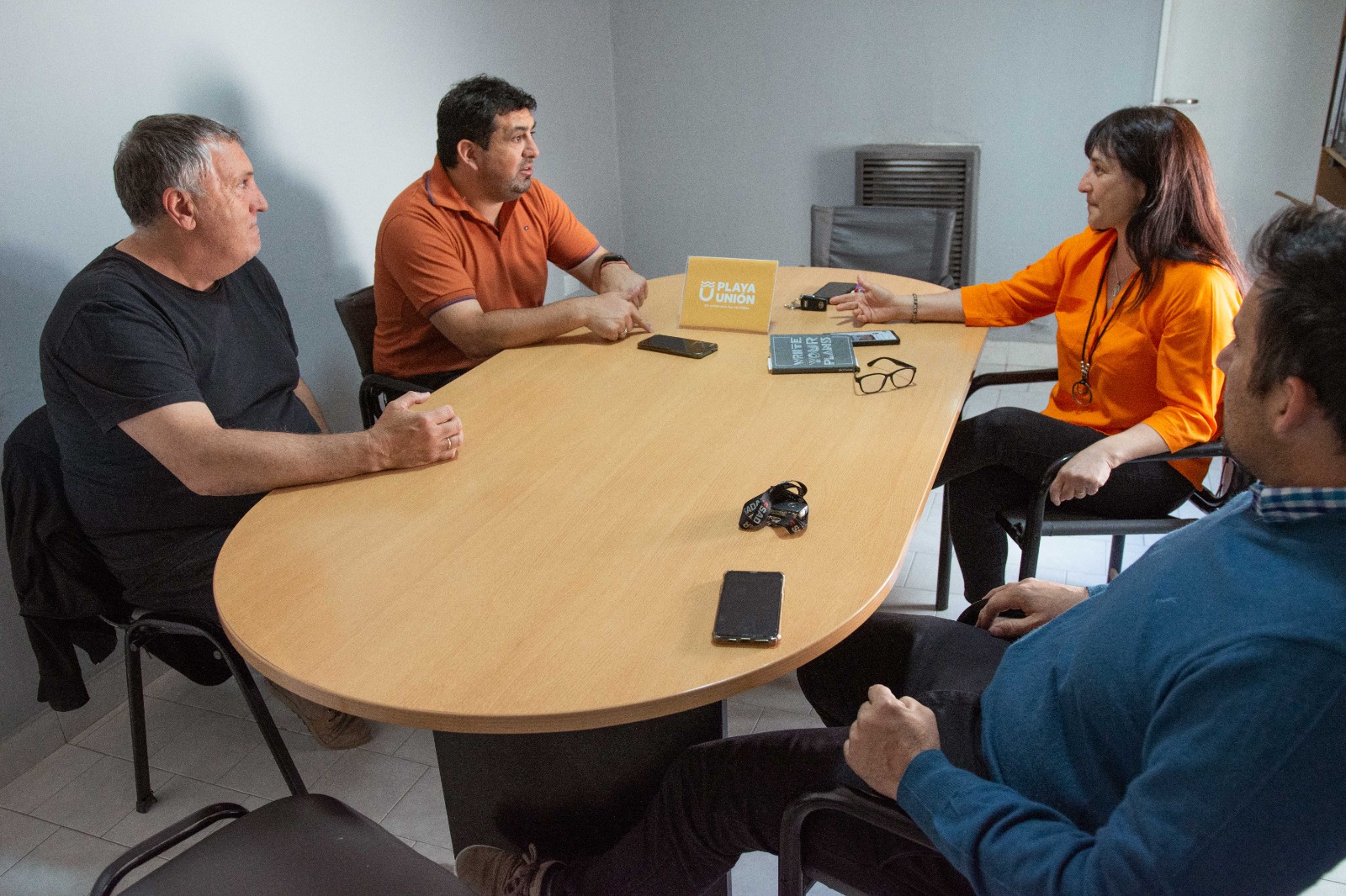 Coordinan acciones ambientales para el desarrollo de la temporada de verano en Playa Unión