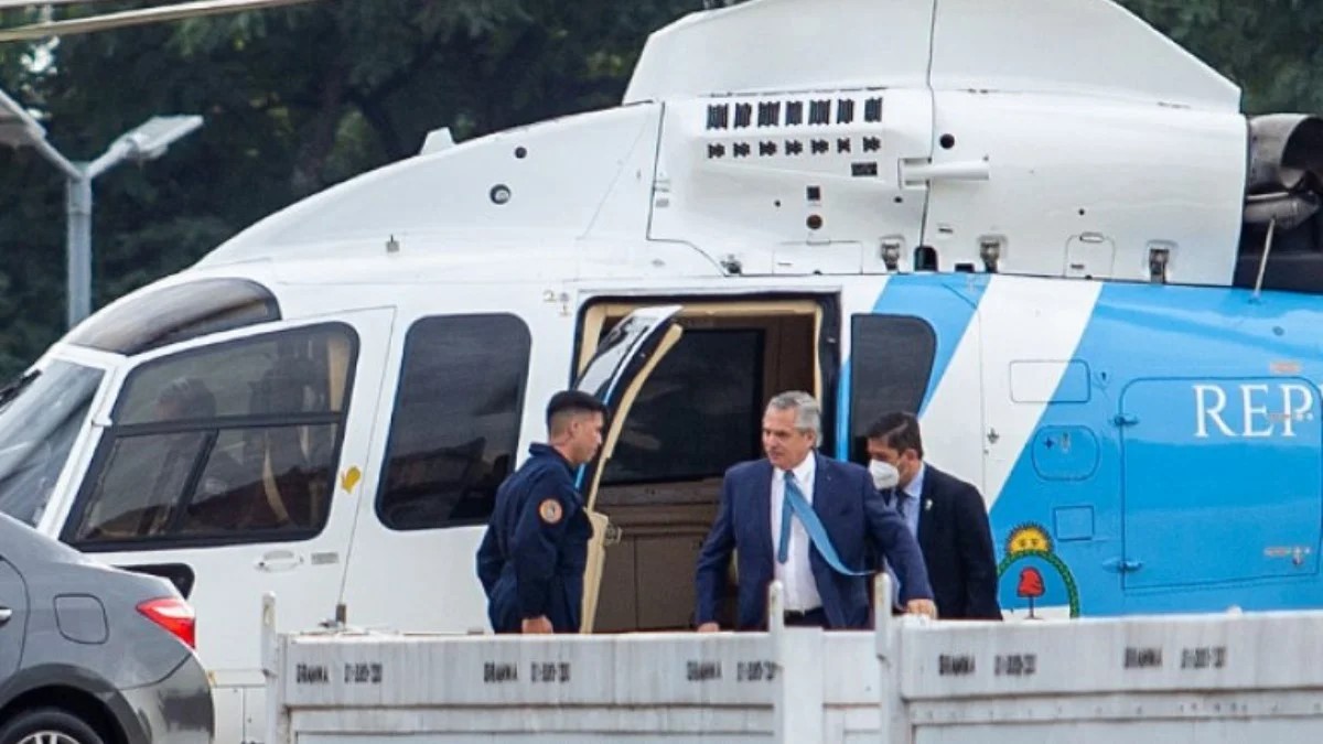 Fuerte denuncia de Alberto Fernández: “Mientras fui presidente, dos o tres veces apareció una mira telescópica en el helicóptero”