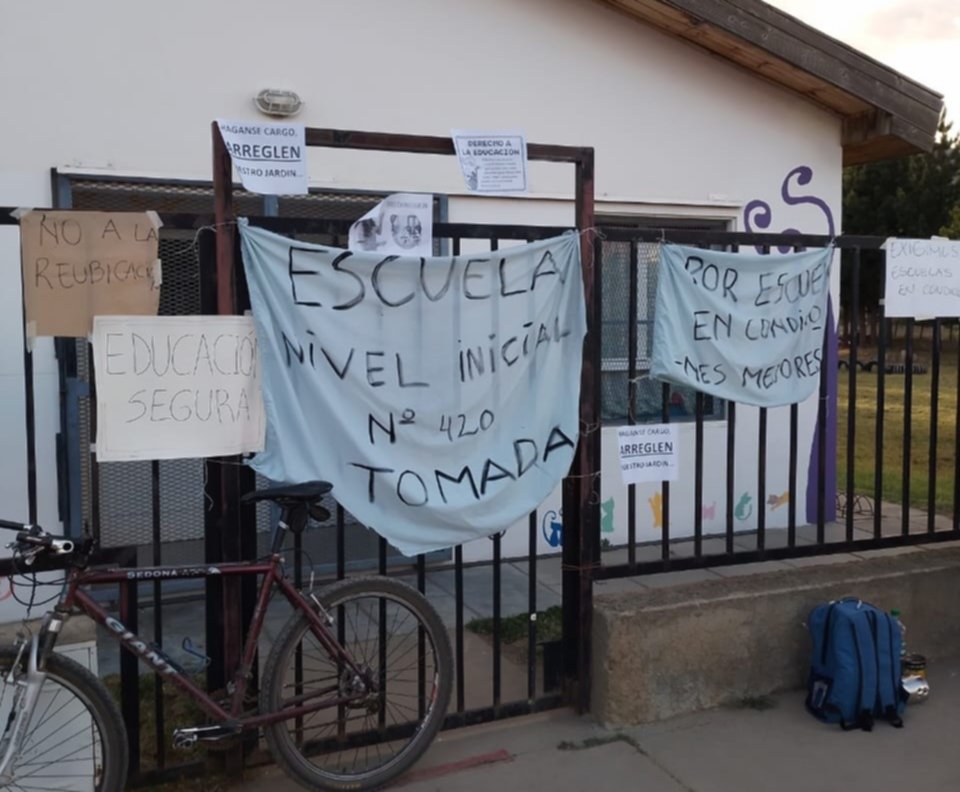 Buscan dilatar la causa por la fuga de gas en una escuela de El Maitén: Piden que la investigación cambie de jurisdicción