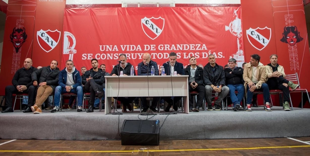 Independiente: Aprobaron el balance con una reducción del pasivo de casi 10 millones de dólares, pero la deuda todavía es de u$s 26 millones