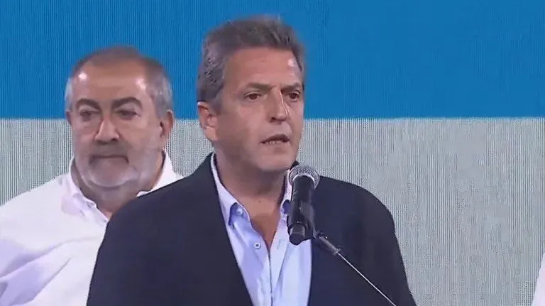 Massa reconoció la derrota y felicitó a Milei por el resultado