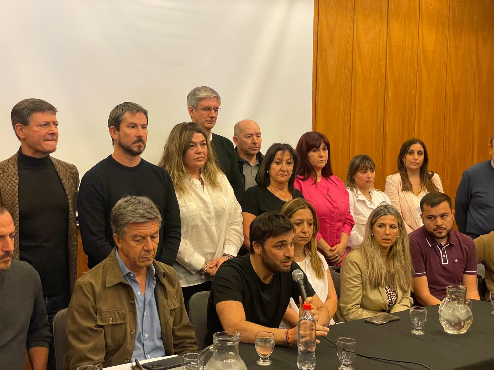 “Nacho” Torres advirtió que el proceso de transición con Arcioni “está roto”