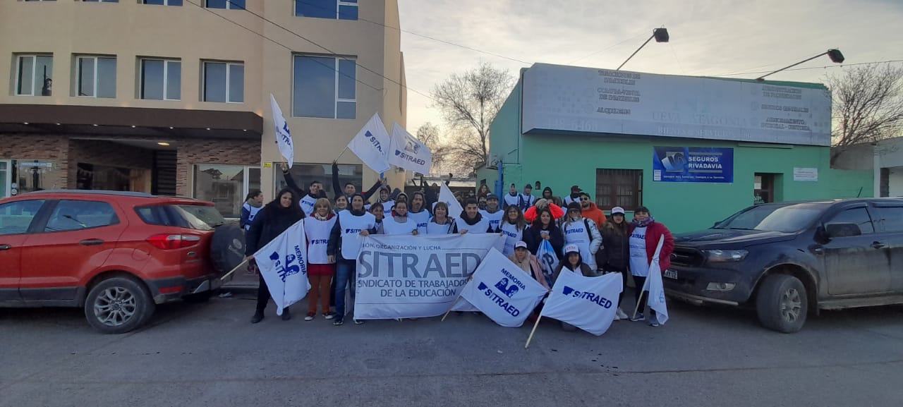Chubut: Los gremios educativos convocaron a un paro conjunto para el miércoles 15 y jueves 16