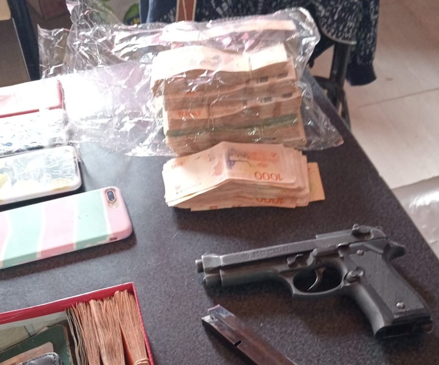 Megaoperativo contra el narcotráfico: La Policía del Chubut desbarató una banda delictiva, secuestró drogas y armas
