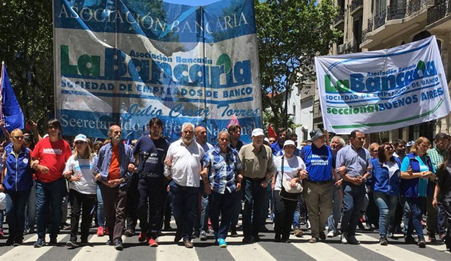 Paritarias: Bancarios cobrarán un sueldo básico de casi 700.000 pesos