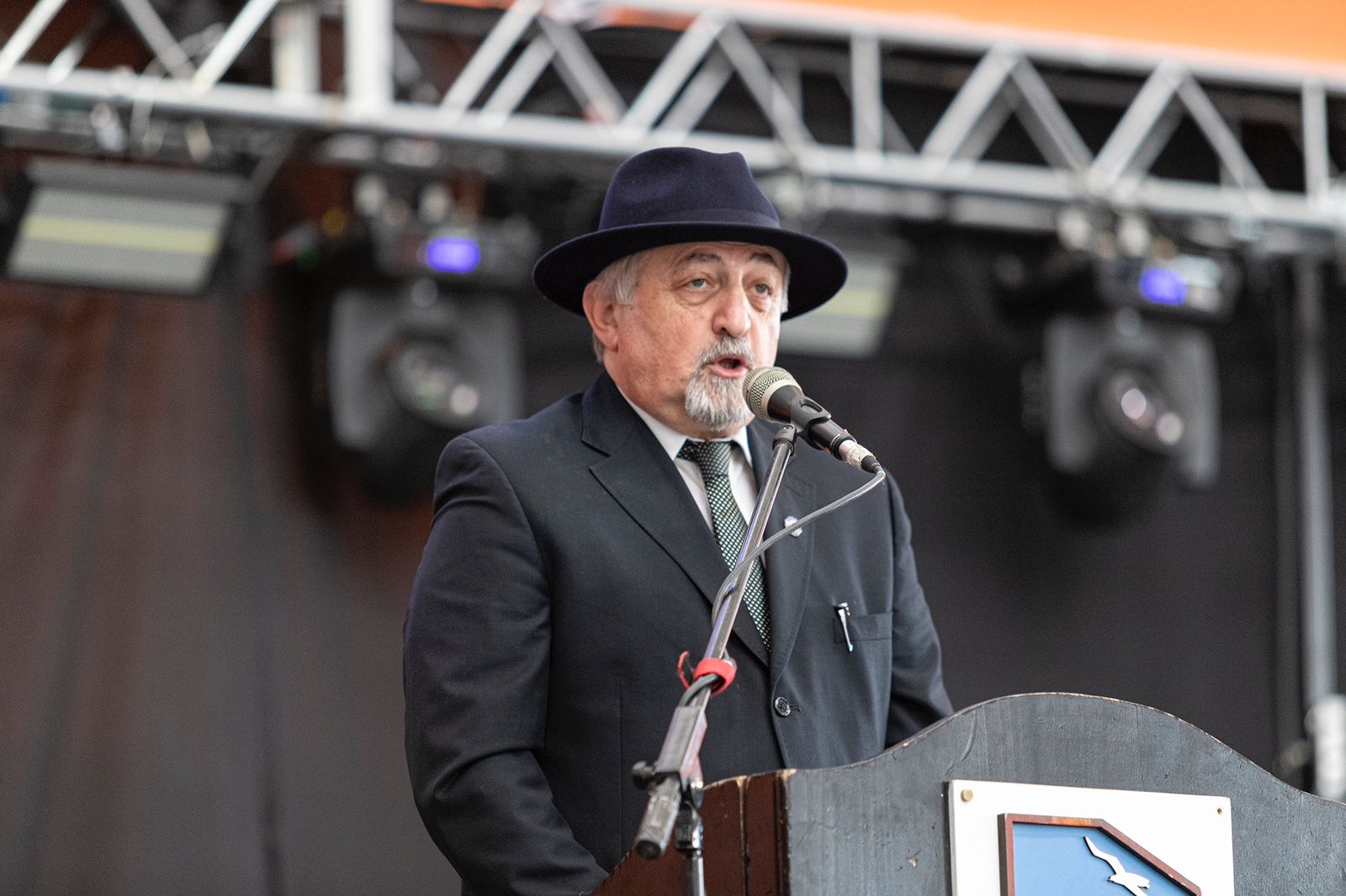 Macharashvili se comprometió a “gobernar con todos y para todos los comodorenses”