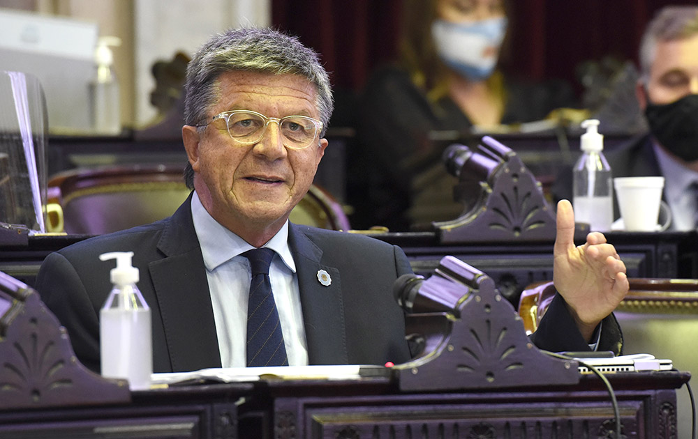 Gustavo Menna: “Seguramente Torres tome la decisión de convocar una sesión extraordinaria”