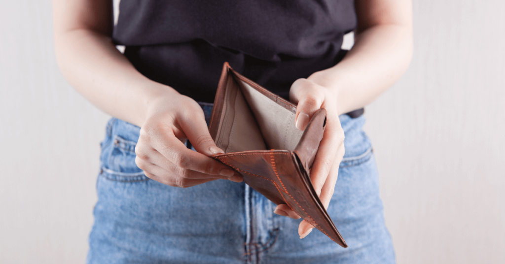 La violencia económica es la segunda reportada por las mujeres, solo por detrás de la psicológica