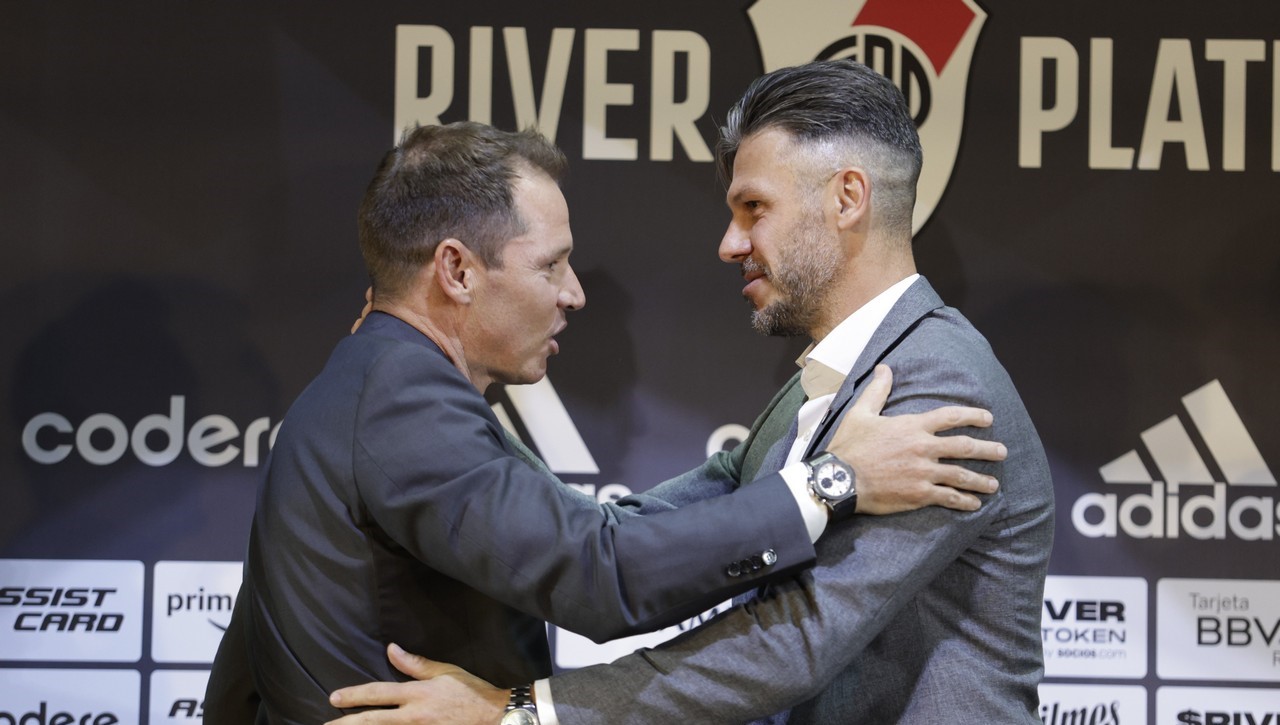 “El futuro de Demichelis no está en revisión”, aclaró el presidente de River