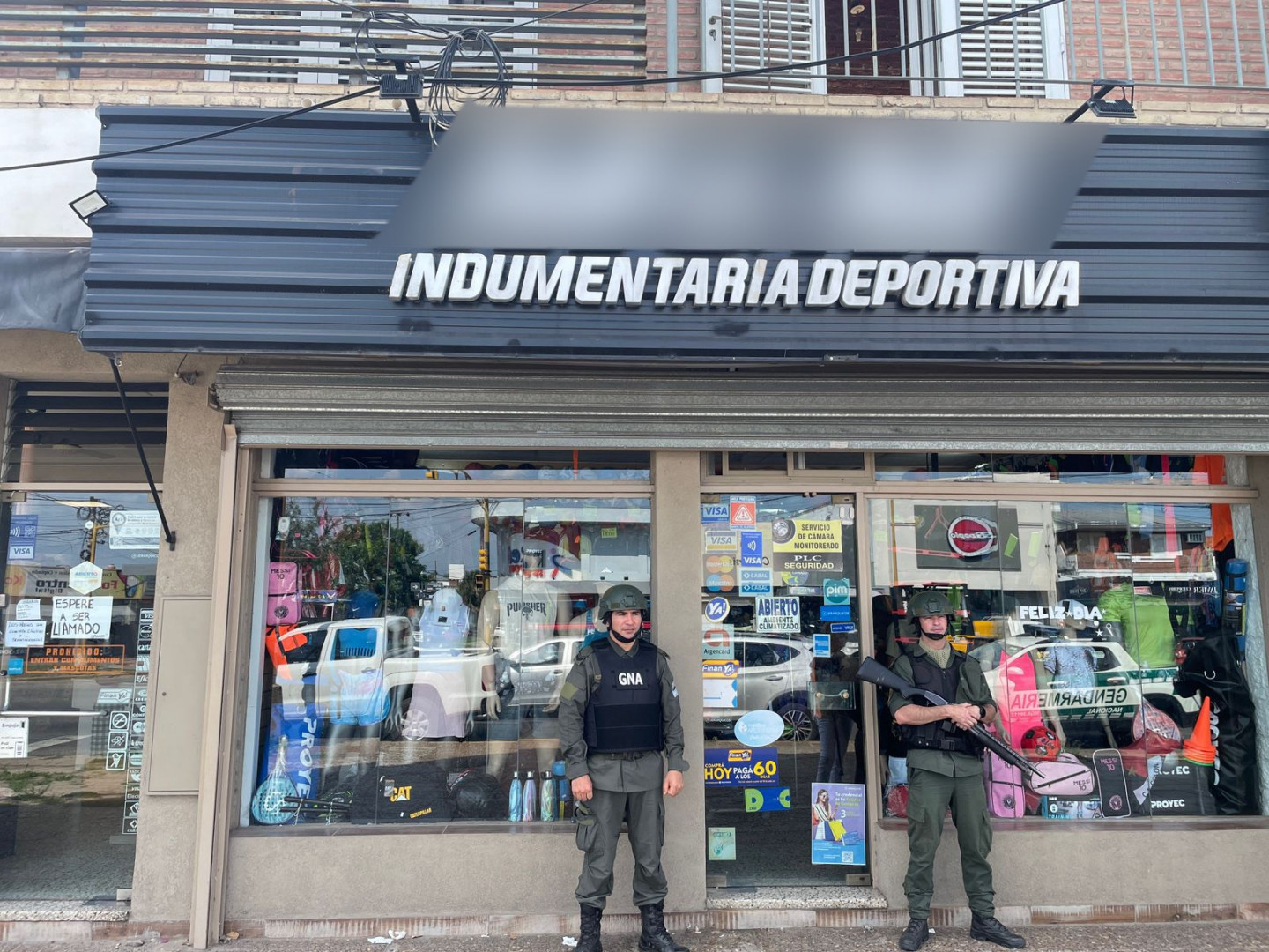 Incautaron indumentaria apócrifa y mercadería de contrabando valuada en más de 26 millones de pesos