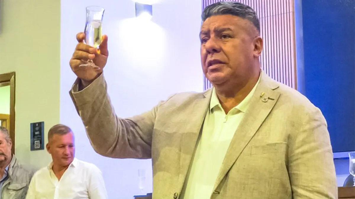 “Lo que venga nos va a encontrar nuevamente defendiendo las instituciones que queremos”, dijo Tapia