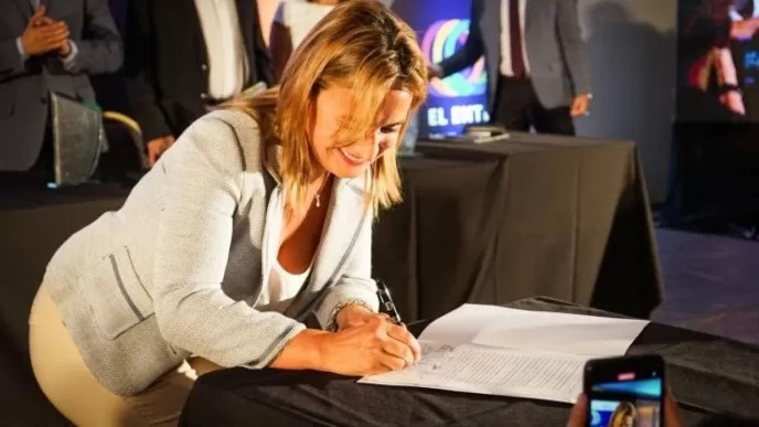 Córdoba: Expulsaron del radicalismo a la vicegobernadora electa por acompañar al Peronismo