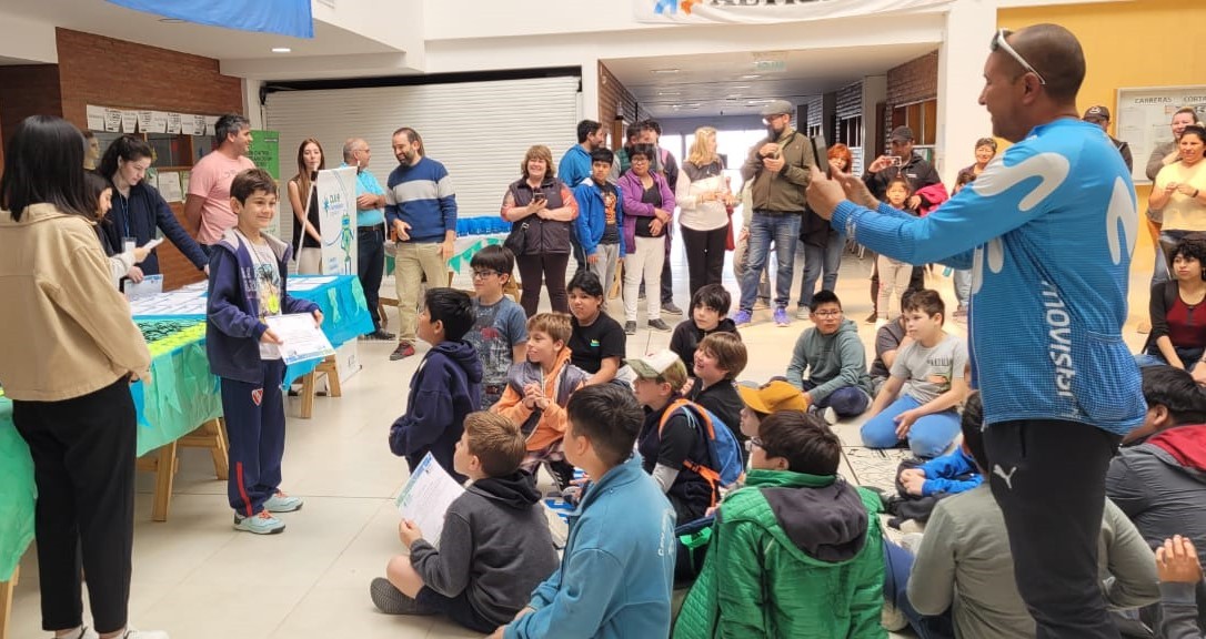 El Club Tecnológico de la UTN Chubut despidió el 2023 con la participación de más de 60 niños y adolescentes
