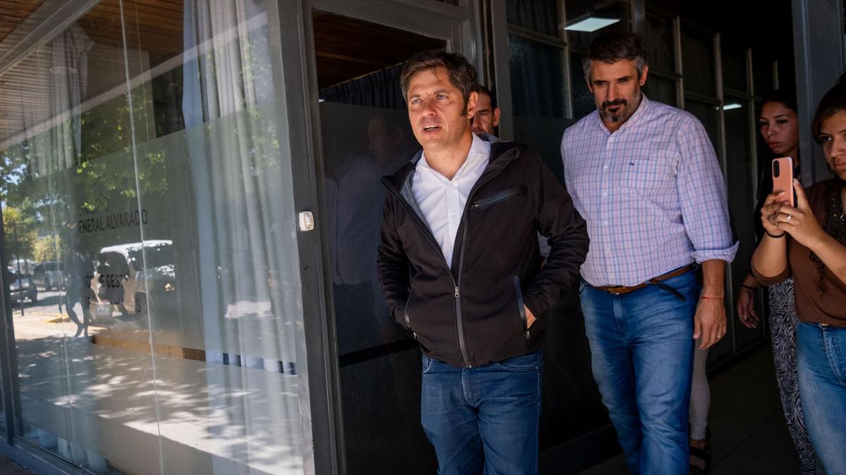 Gobernadores, legisladores, gremios e intendentes de UxP se reúnen para fijar estrategias