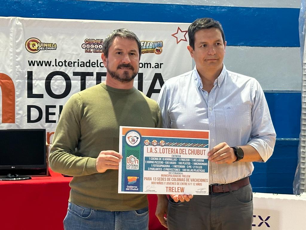 Lotería entregó equipamiento para las Colonias de Vacaciones de Trelew