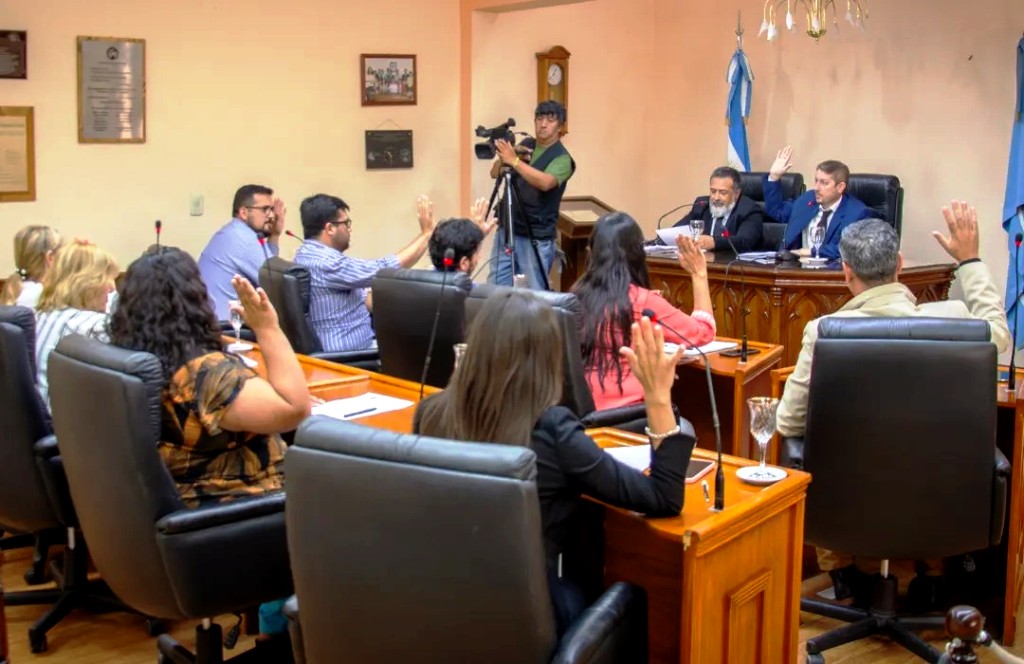 Rawson adhirió a la Emergencia Económica, financiera y administrativa de Chubut