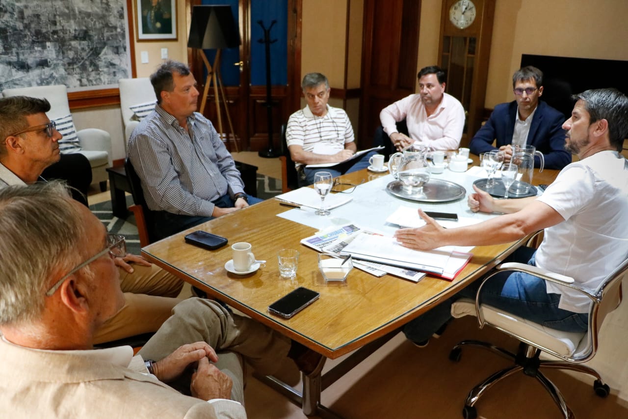 Acuerdan estrategias para mejorar el servicio de London Supply en el Aeropuerto Marcos Zar