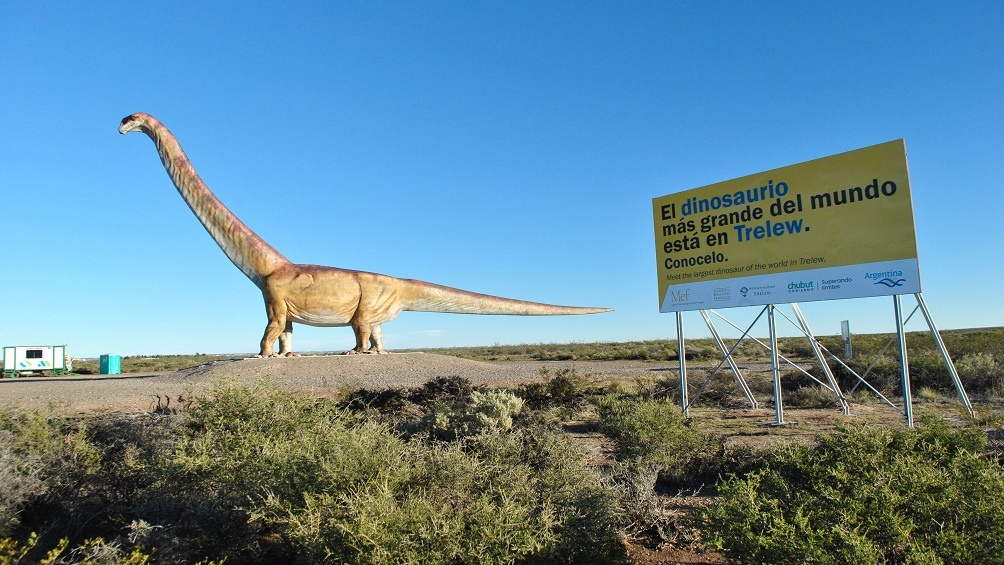 El Municipio gestionó pagos para traccionar las obras del Centro Interpretativo del Patagotitan Mayorum y del Puente Hendre