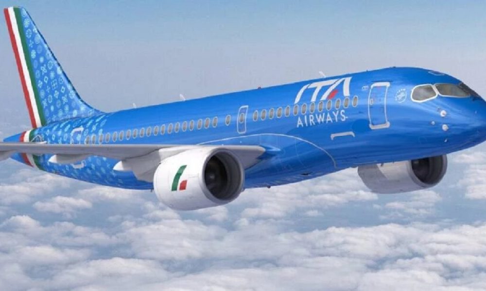 Un avión que venía desde Italia tuvo que aterrizar de emergencia en Uruguay por la muerte de una pasajero a bordo