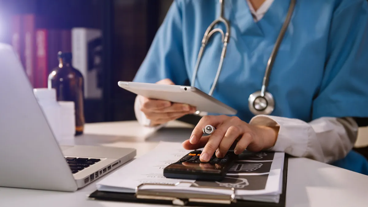 Más aumentos: La medicina prepaga incrementará su costo durante febrero