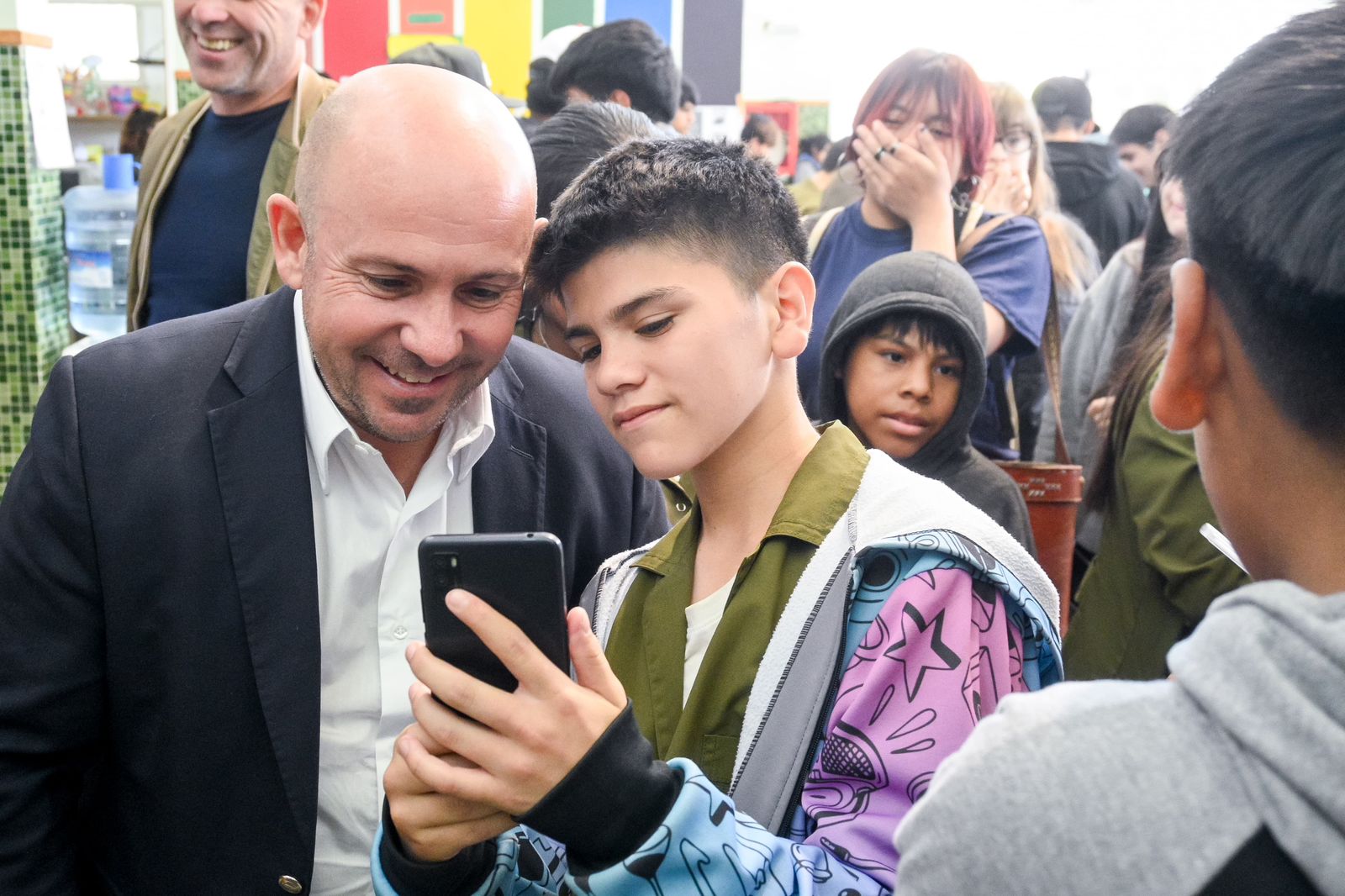 Sastre evaluará obras que deberán realizarse en escuelas municipales para que el inicio del ciclo lectivo sea en tiempo y forma