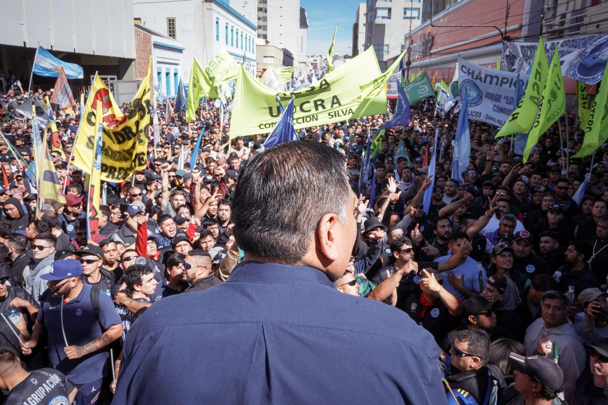 Ávila en Comodoro: “Este es un aniversario triste, si se va YPF muchas PyMEs van a desaparecer”