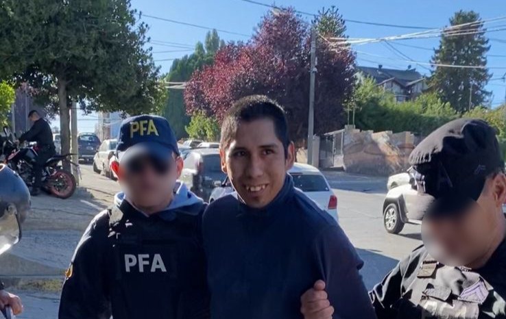 La Policía Federal detuvo a un miembro de la comunidad Mapuche requerido por la justicia Bariloche