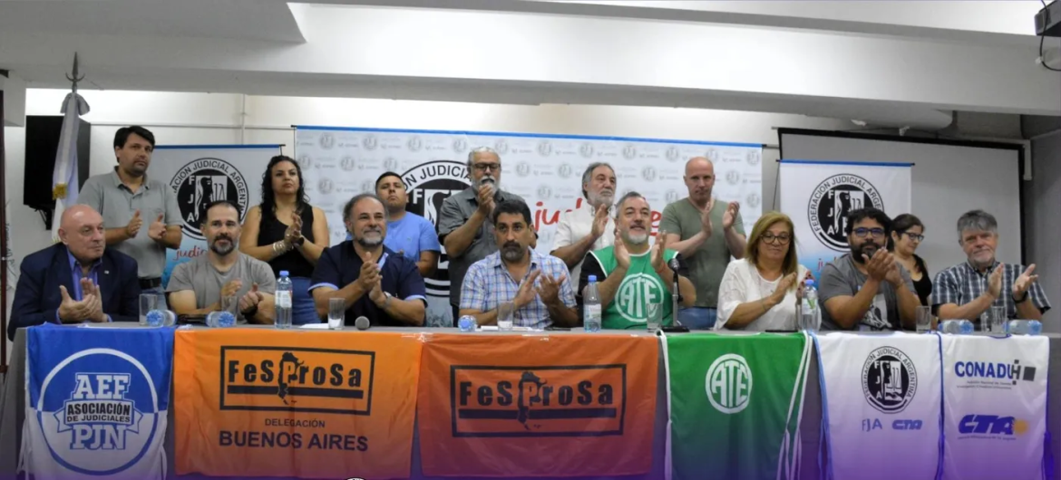 Este jueves se realiza el plenario del Frente de Sindicatos Estatales y podría definir medidas de fuerza