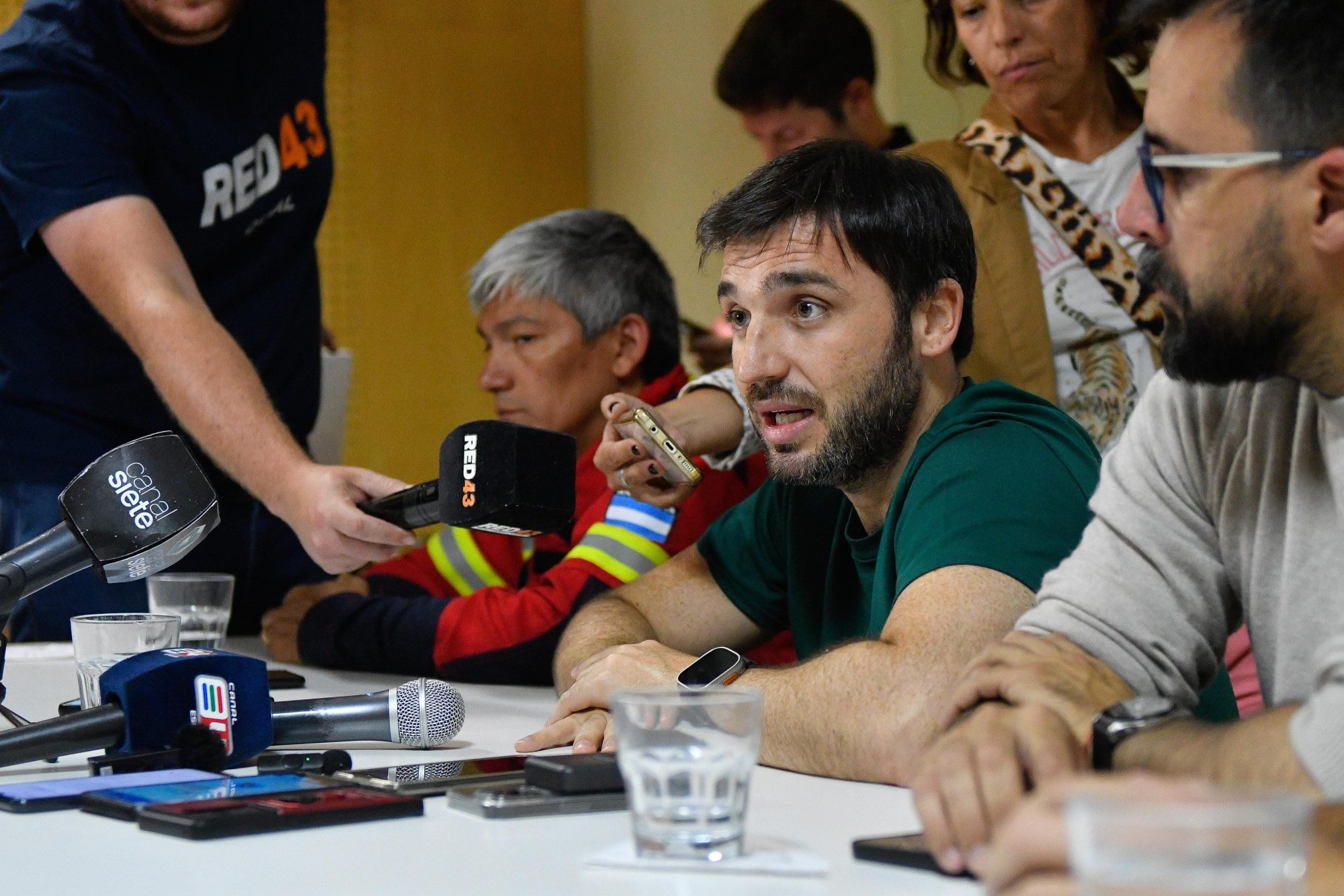 Torres gestionó ante Nación $ 1.500 millones para combatir el incendio en el Parque Nacional “Los Alerces”