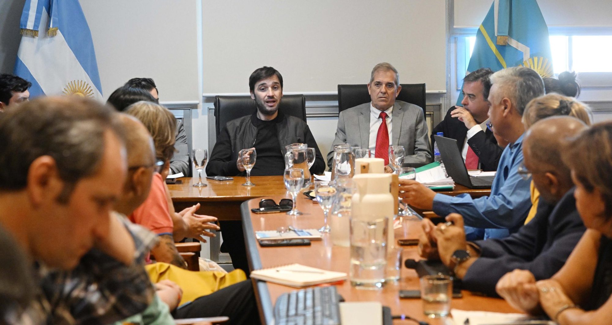 Torres anticipó que con el aporte del sector privado, pagarán el Incentivo Provincial Docente que “compensará” la quita del FONID que instrumentó Milei