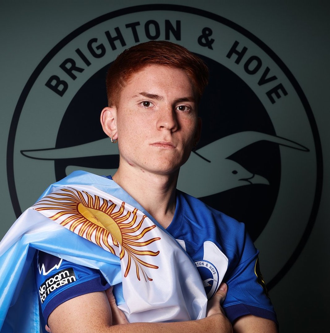 Valentín Barco fue presentado oficialmente por el Brighton de la Premier League