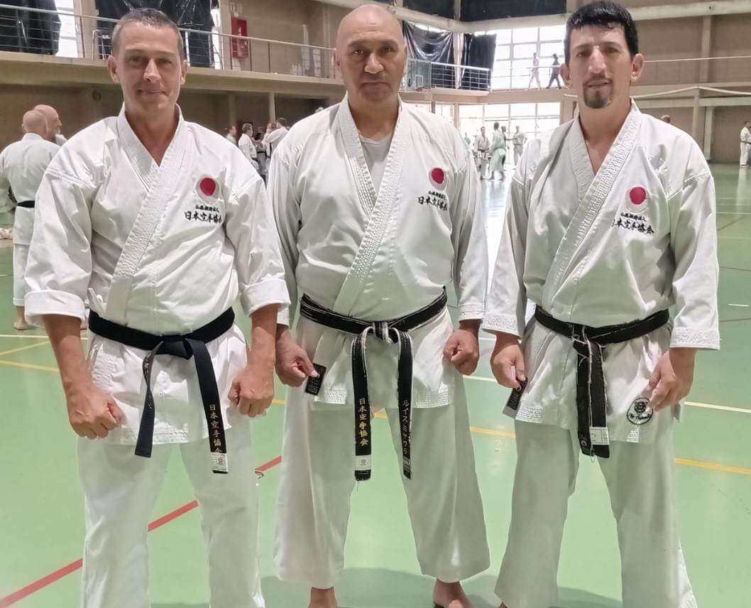 Karate Do: Alumnos de la Escuela Municipal de Esquel clasificaron al Mundial de Japón