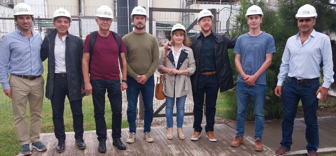 Merino visitó planta productora de energía a base de maíz en Córdoba: “Es un proceso de bajo costo y con una mirada ambiental”