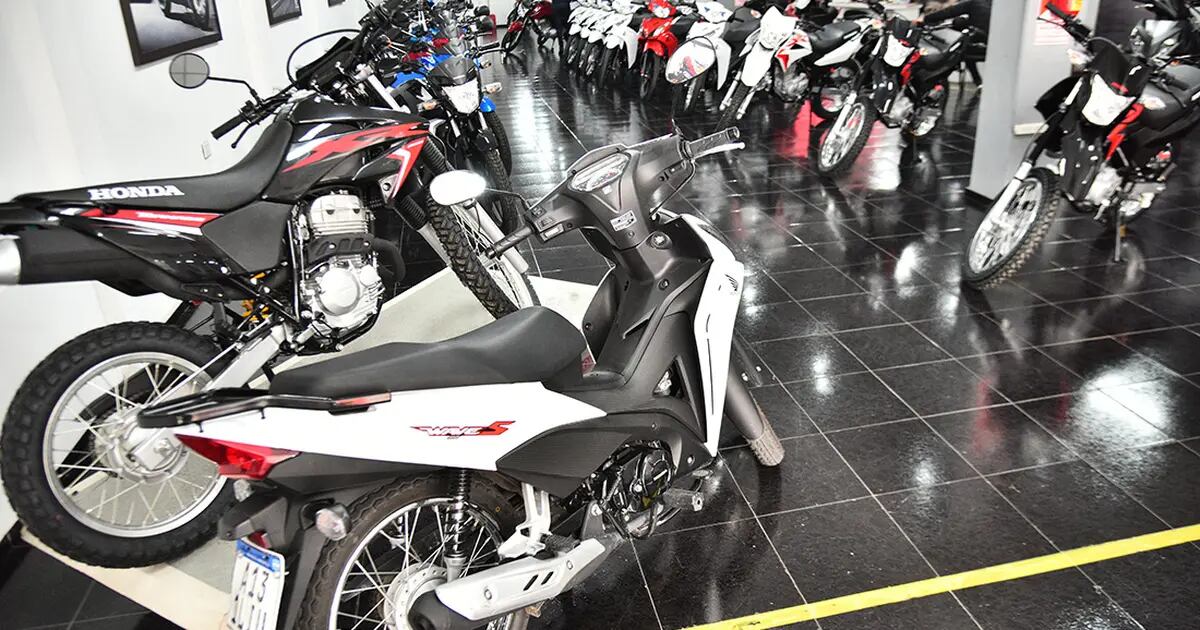 Se patentaron 30.697 motovehículos en febrero, 8,1% menos que en el mes anterior, según Acara