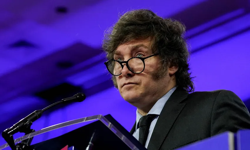 Tras la nueva derrota en el Senado, Javier Milei destacó a algunos senadores