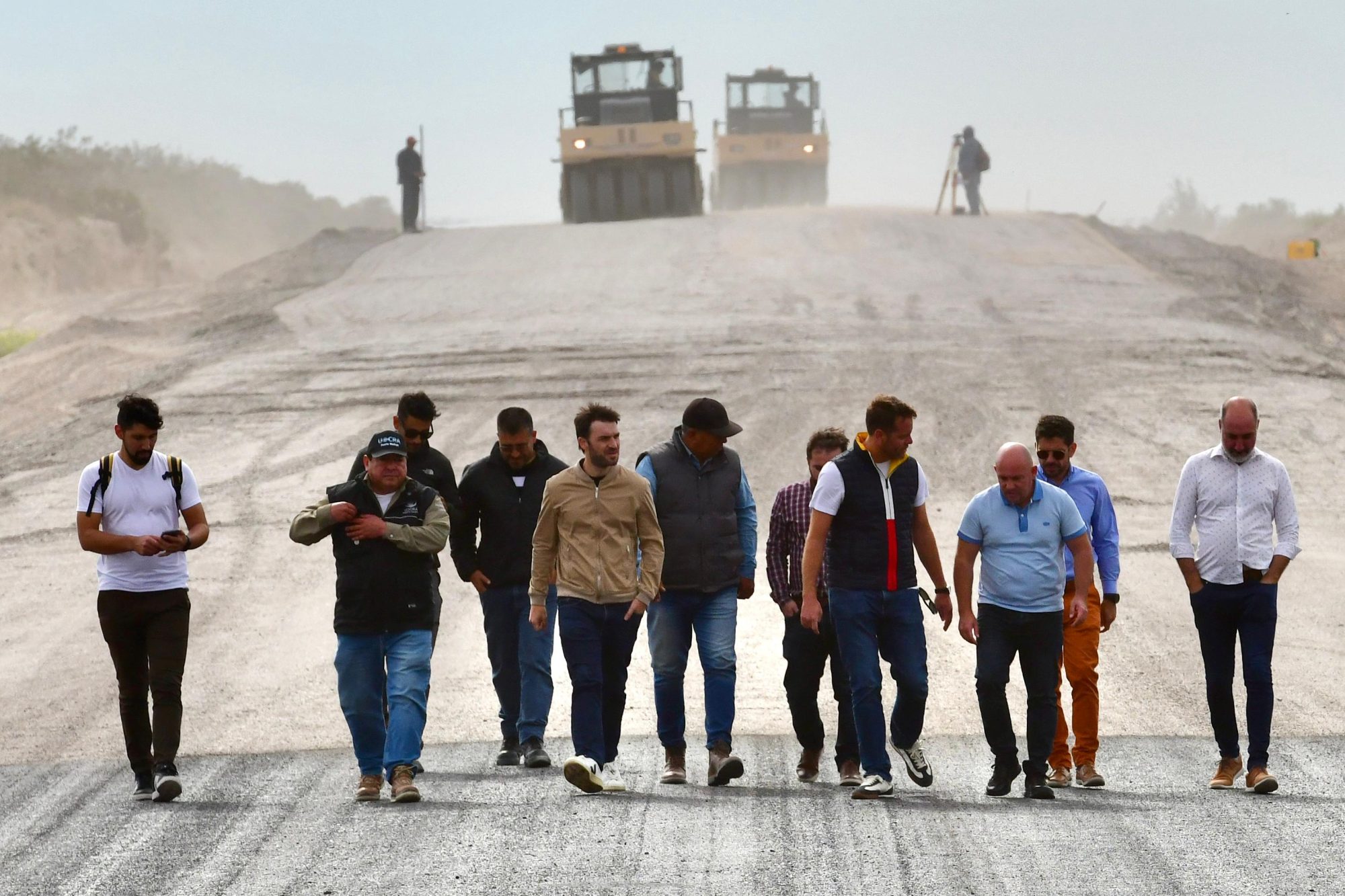 Torres recorrió la obra de pavimentación de la Ruta Provincial N°42