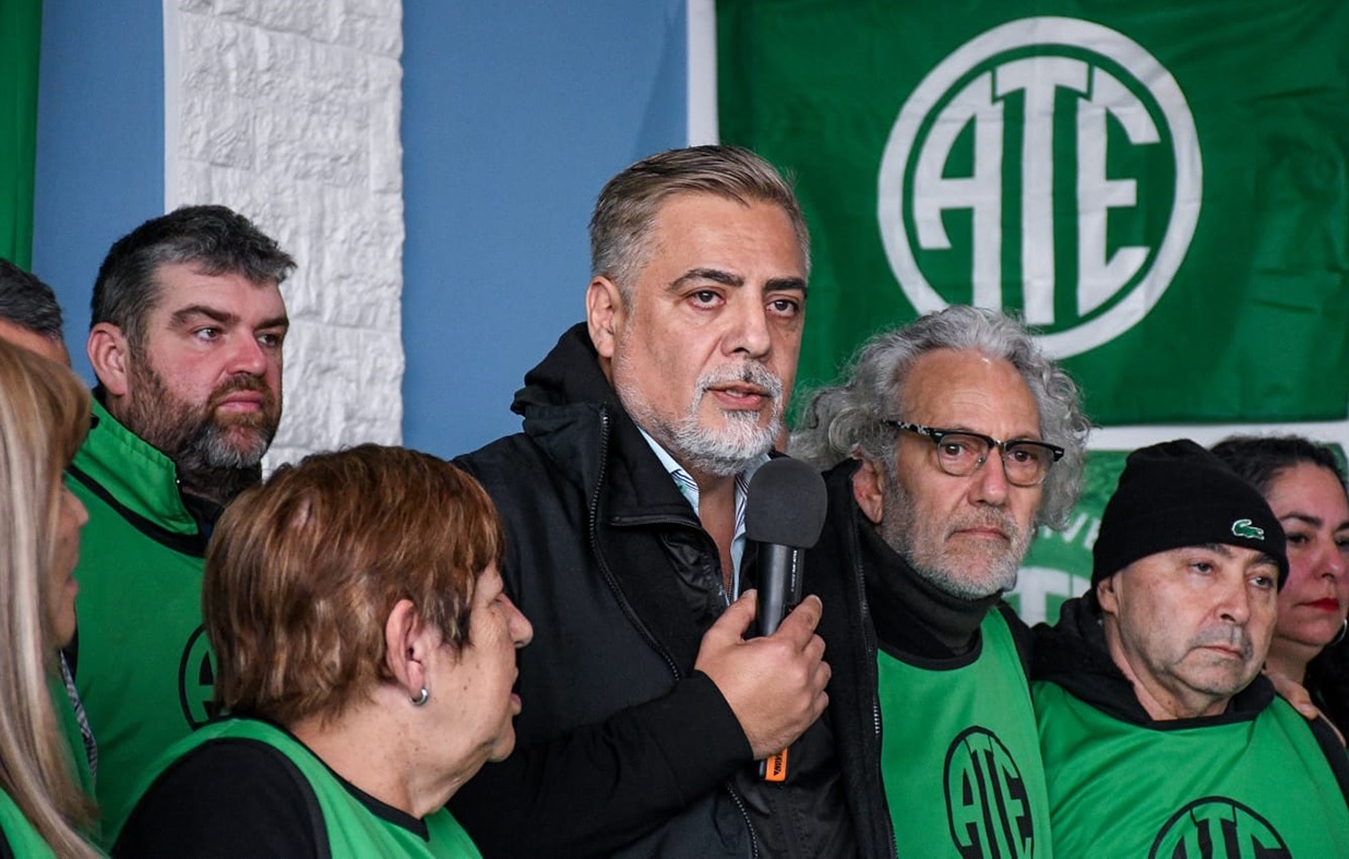 Guillermo Quiroga apuntó contra el municipio de Trelew: “Es escandaloso el aumento de sueldo que se dieron”