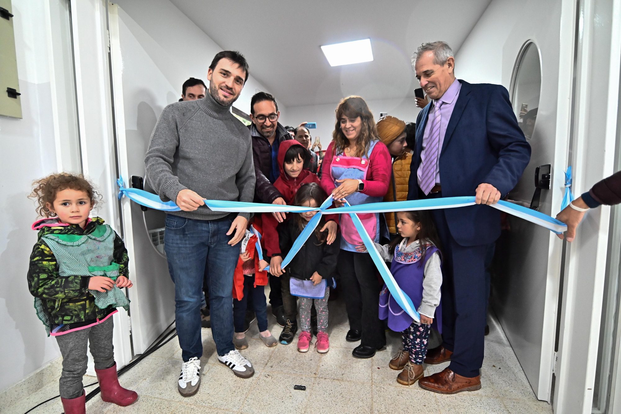 Torres inauguró la primera institución educativa en la provincia después de más de seis años