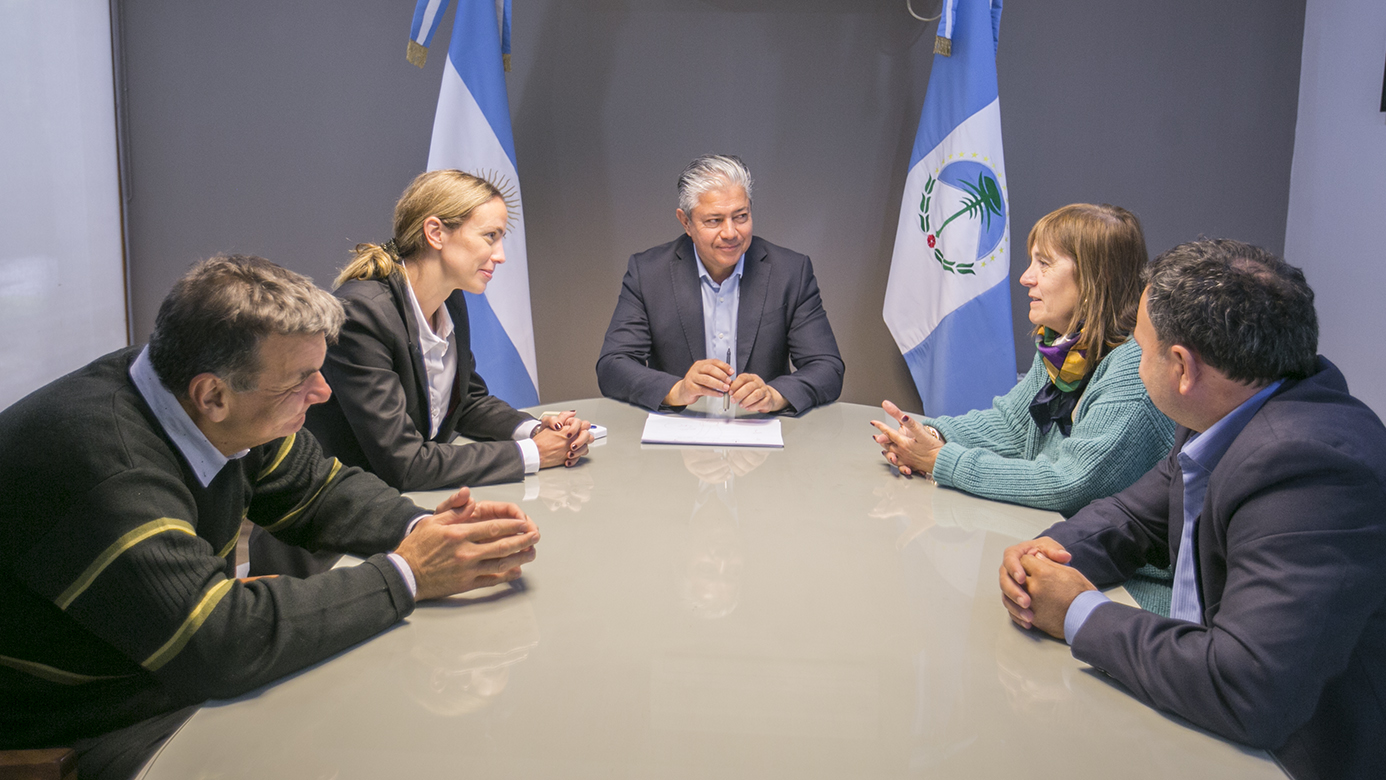 Neuquén: Figueroa se reunió con autoridades de la Universidad del Comahue y les ratificó su apoyo