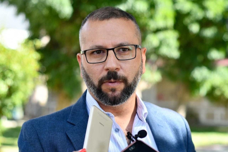 Petrakosky se mostró a favor de Ficha Limpia en Chubut, dijo que “harán limpieza en el PJ para terminar con los rateros” y que “mandarán a la casa al kirchnerismo”