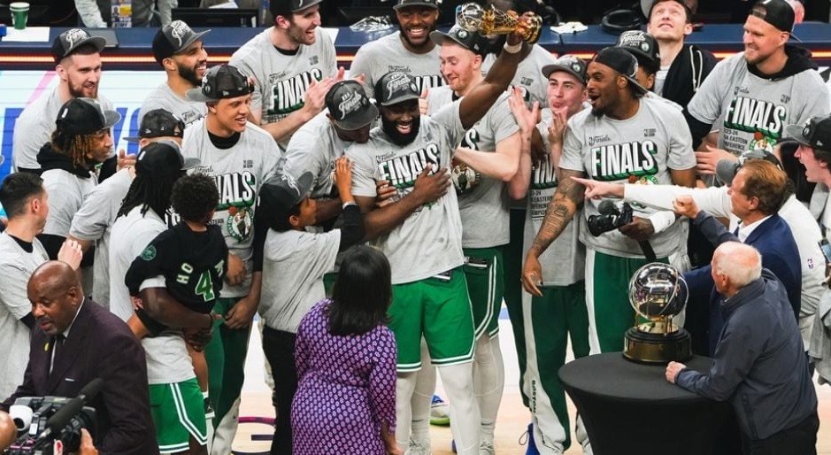 Boston Celtics superó a Indiana Pacers y se convirtió en el primer finalista de la NBA