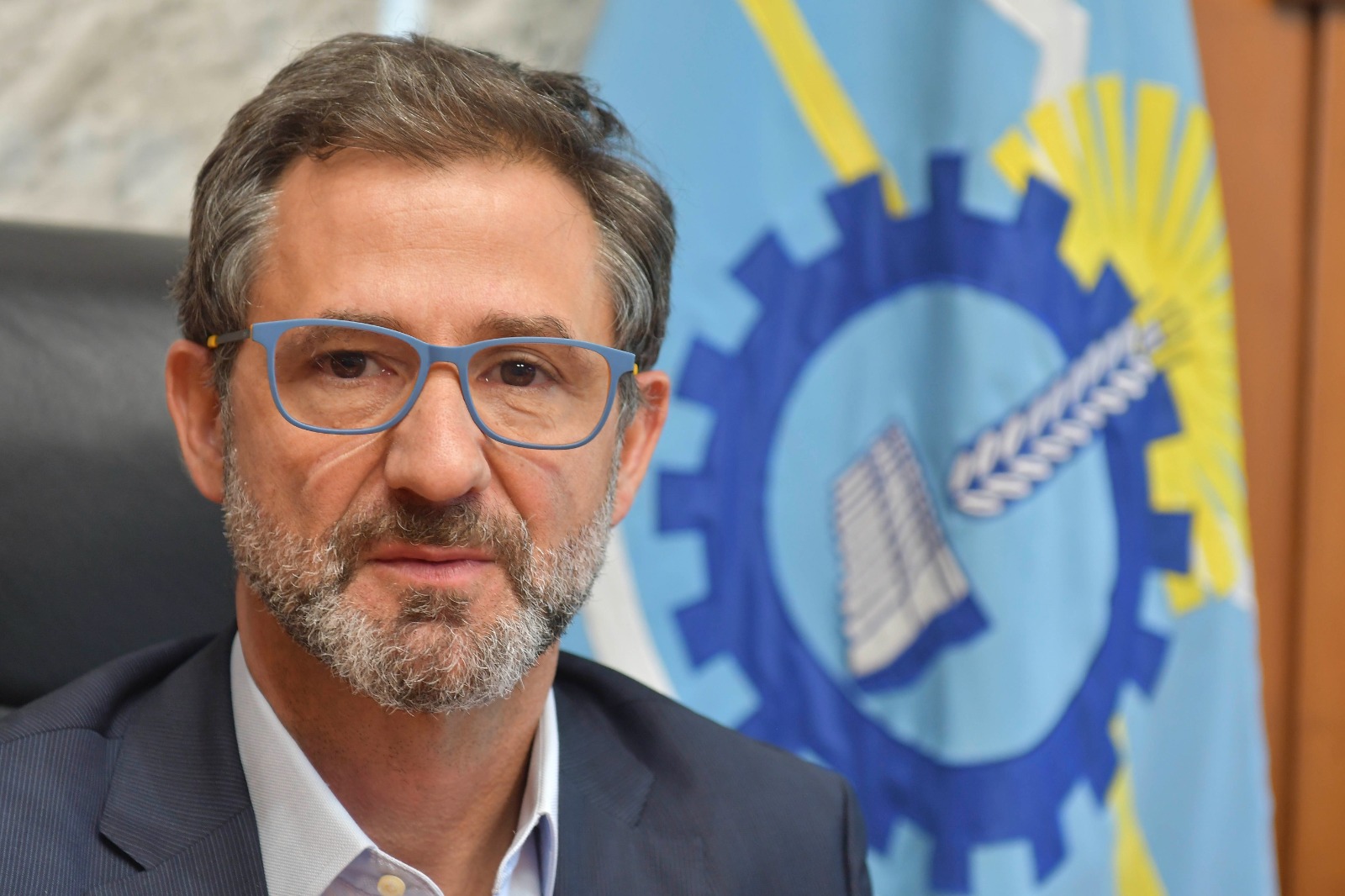 Paulino Caballero: “La gente consume más con tarjetas de crédito por las ofertas”