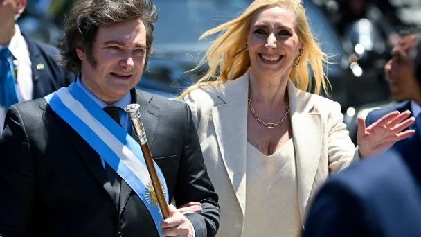 Milei descubrirá este martes un busto de Menem en la Casa Rosada