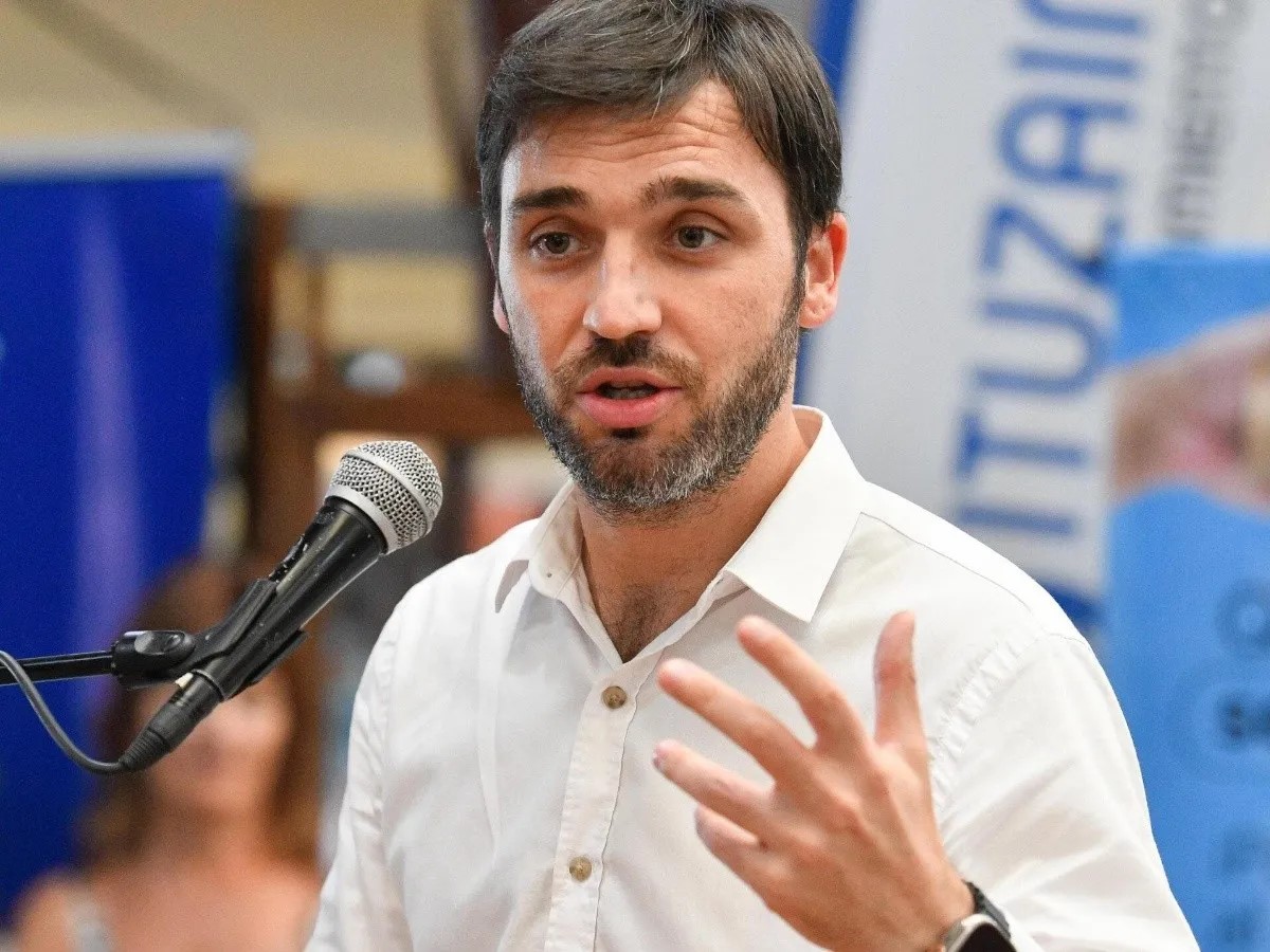 Torres: “Necesitamos armar una mesa con intendentes y sindicatos para que los costos operativos en los puertos sean competitivos y así bajar la carga tributaria”