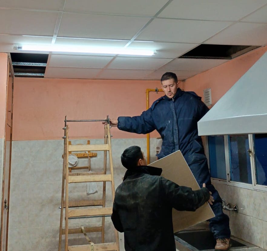 Provincia realizó reparaciones en escuelas de Lagunita Salada, Blancuntre y El Maitén