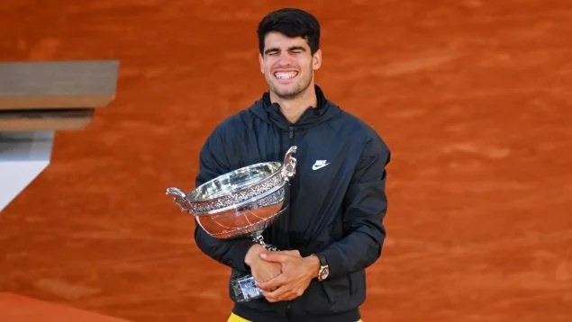 Campeón en París: Carlos Alcaraz derrotó a Alexander Zverev y ganó su primer Roland Garros