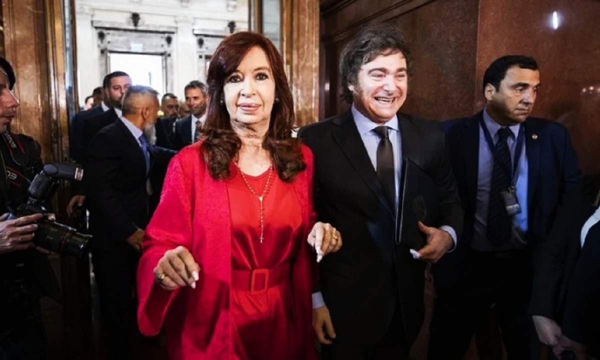 Cristina Kirchner cruzó duramente a Milei: “Revise sus ideas de crear un megaministerio y confiárselo a una persona sin experiencia de gestión”